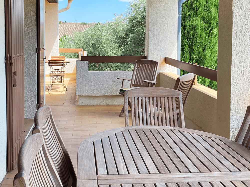 img_terrasse_gite_oliviers